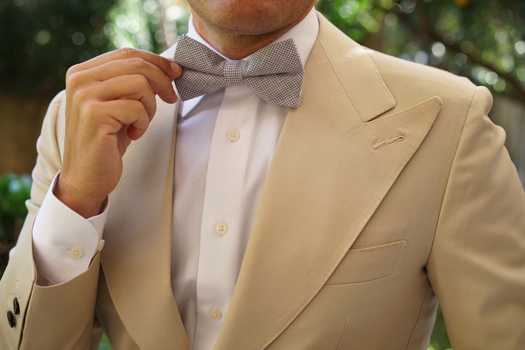 Light Grey Houndstooth Linen Bow Tie