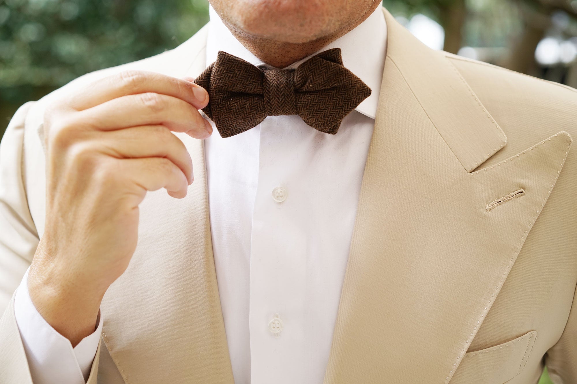 Cinnamon Herringbone Diamond Bow Tie