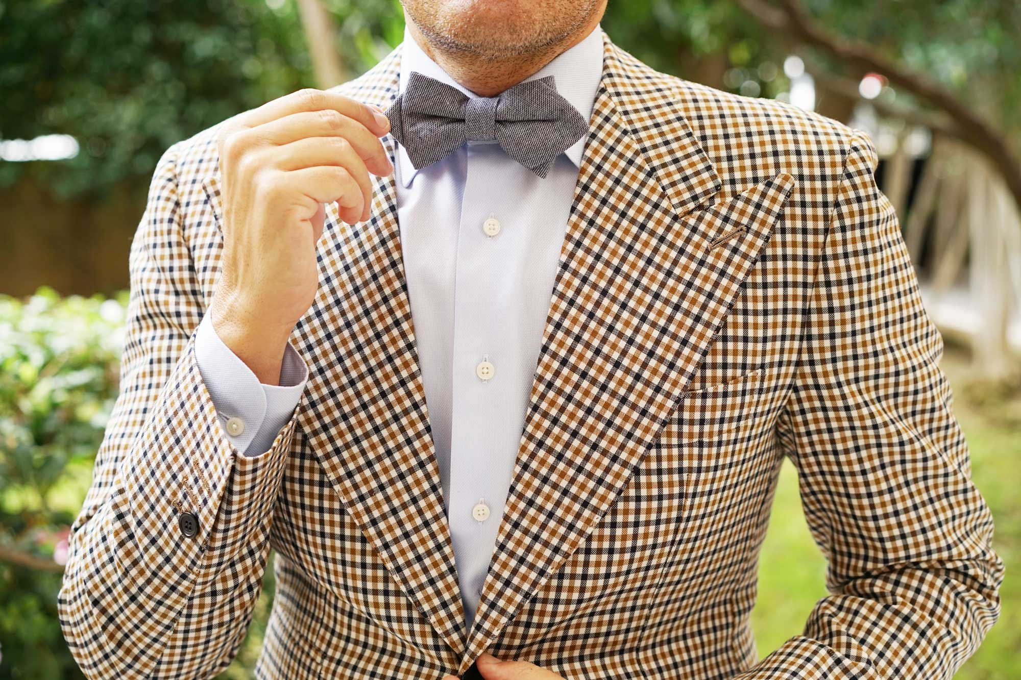 Navy Blue Zig Zag Linen Diamond Bow Tie