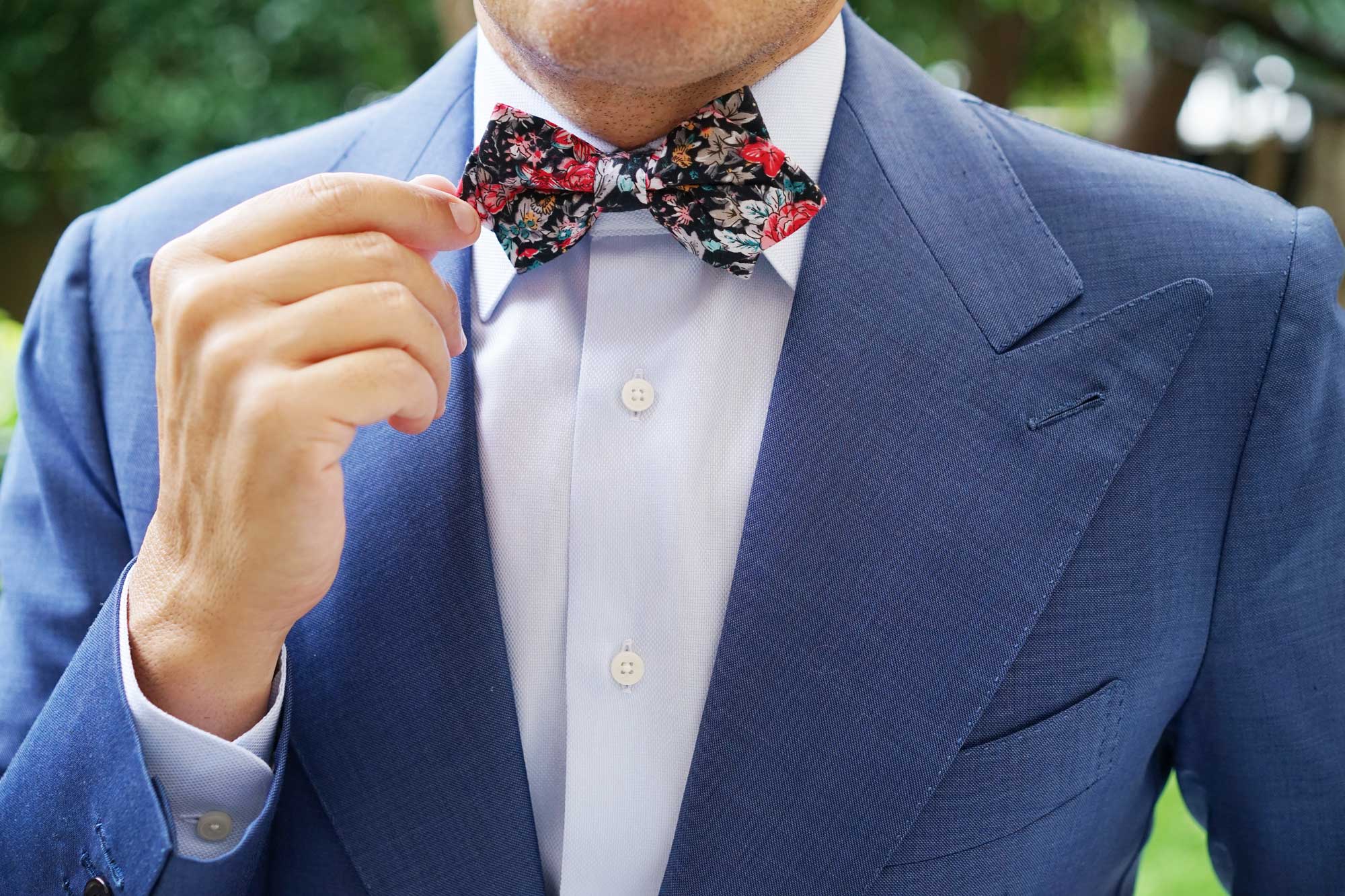 Sardinia Bloom Floral Diamond Bow Tie