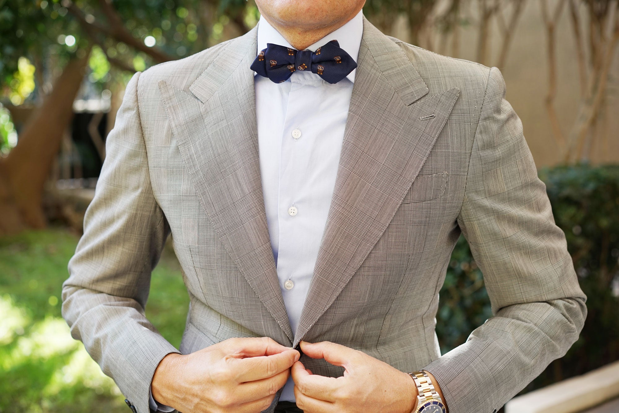 Brown Horned Owl Diamond Bow Tie