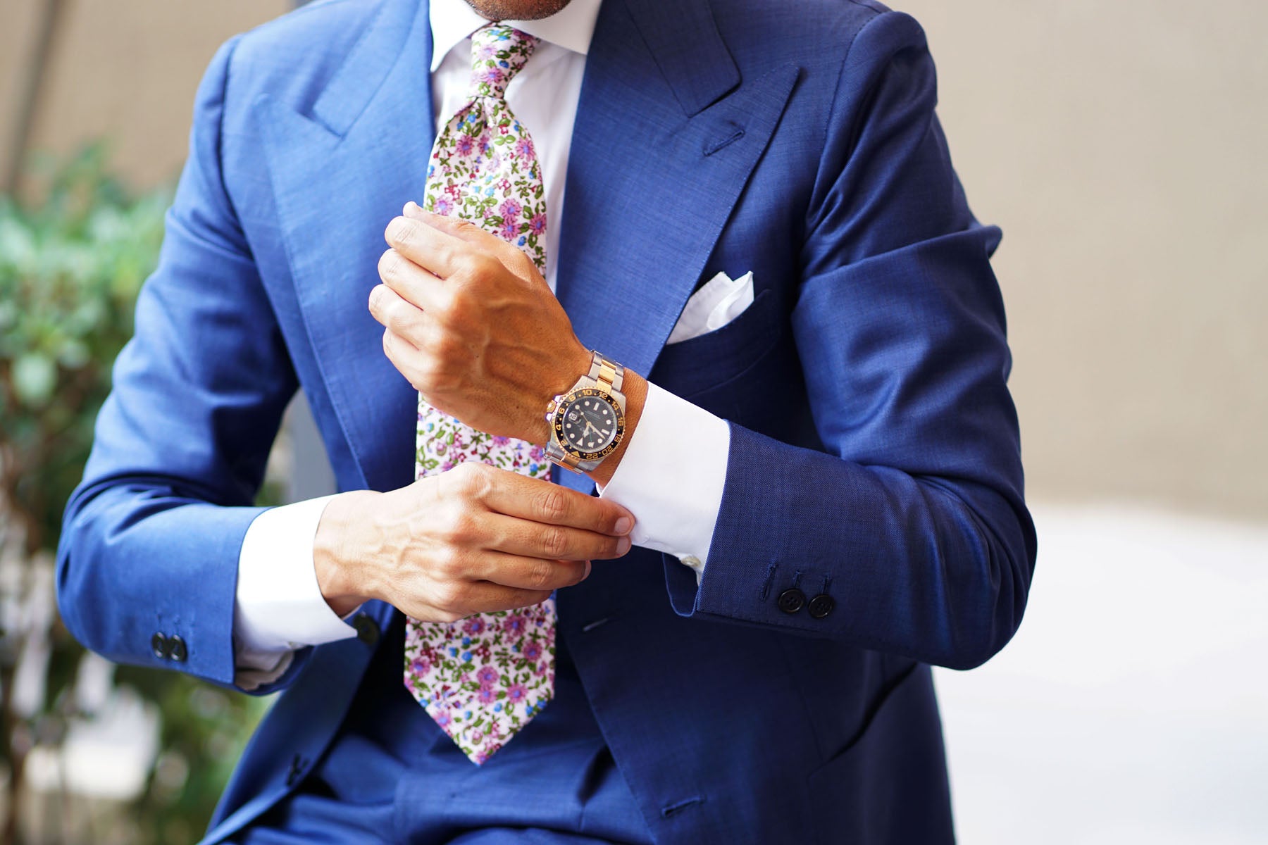 Etrangère Paradis Floral Necktie