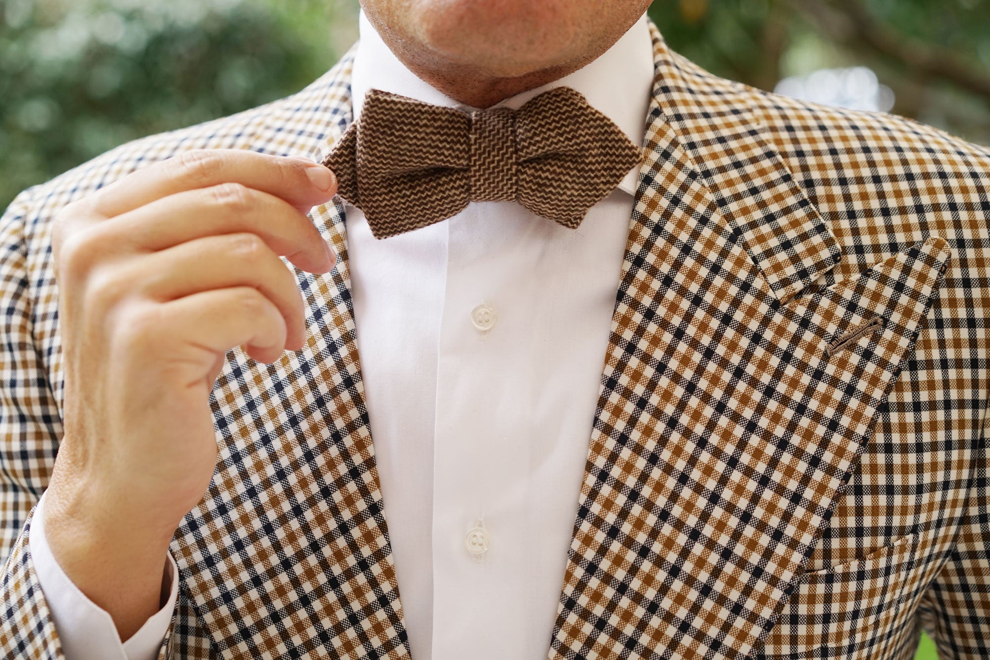 Espresso Brown Zigzag Wool Diamond Bow Tie