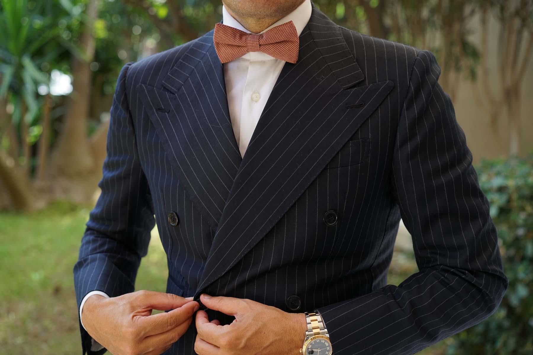 Khaki Red Houndstooth Blend Bow Tie