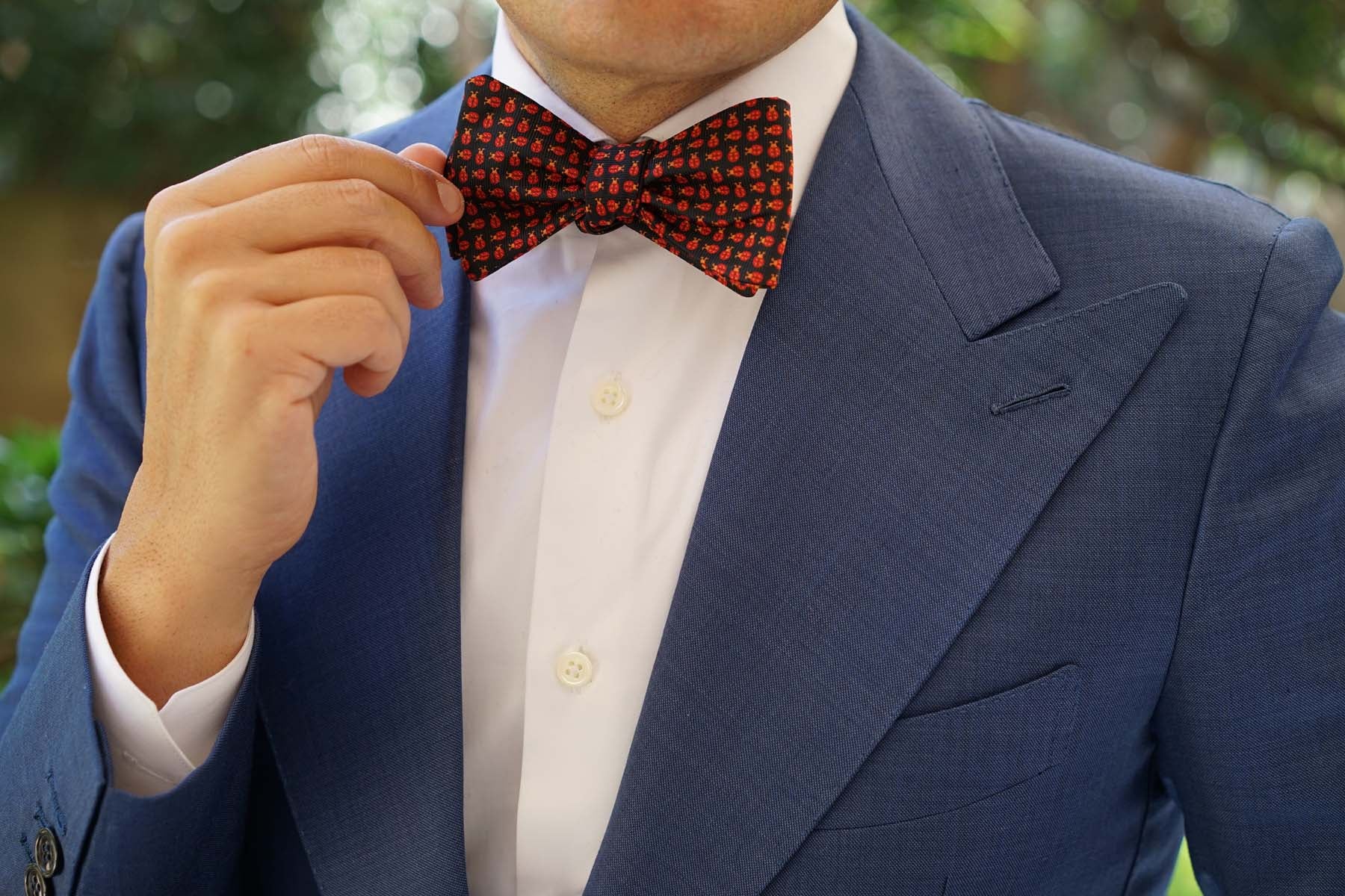 Coquelicot Red Beetle Self Bow Tie