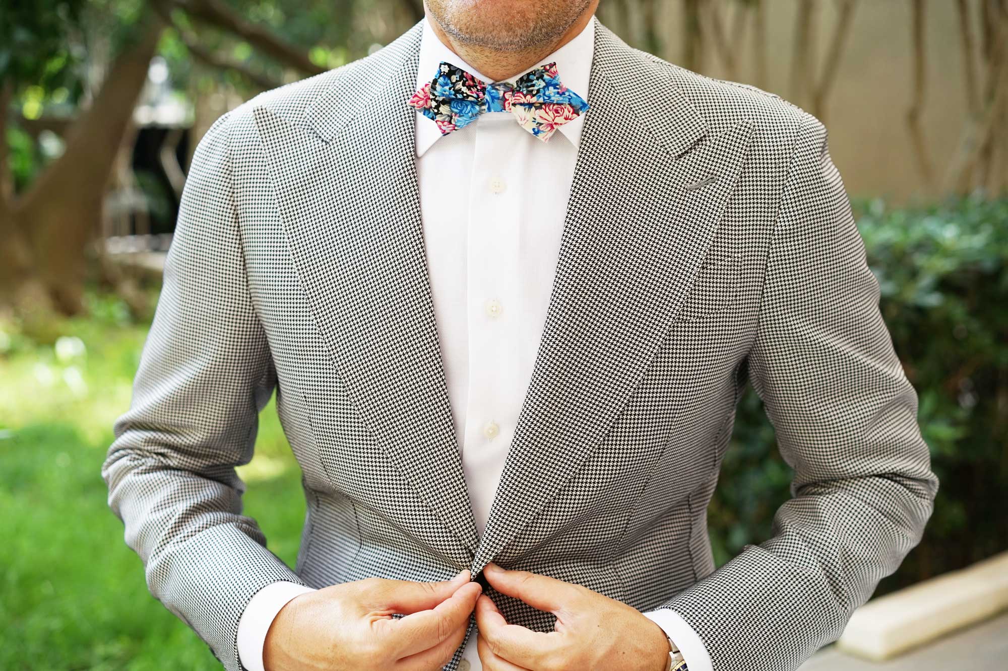 Blue Water Lilies Floral Diamond Bow Tie