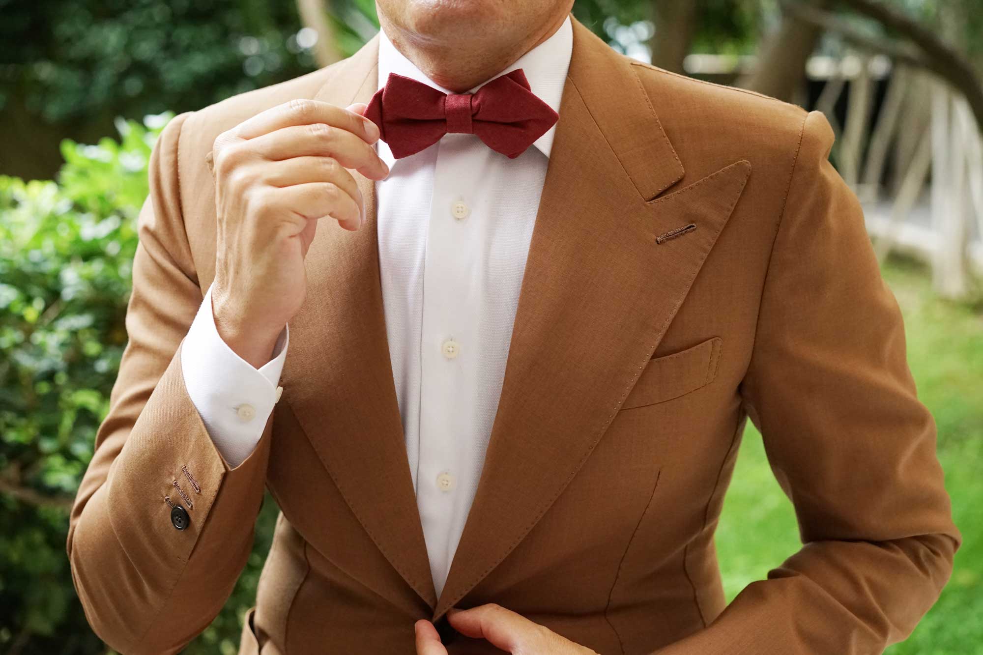 Maroon Slub Linen Diamond Bow Tie