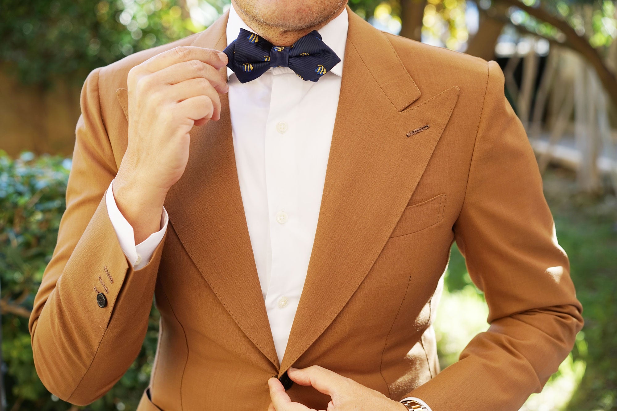 Tropical Fijian Fish Diamond Bow Tie